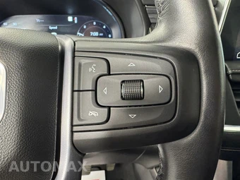 2023 GMC Yukon XL SLT 4SA - miniatura 16