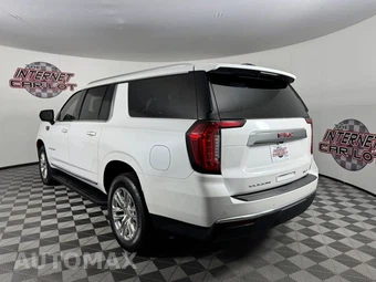2023 GMC Yukon XL SLT 4SA - miniatura 5