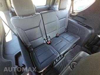 2023 GMC Yukon XL SLT 4SA - miniatura 14