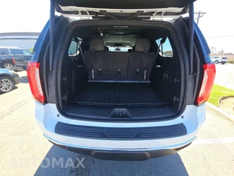 2023 GMC Yukon XL SLT 4SA - miniatura 17