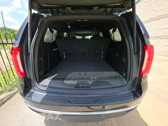 2023 GMC Yukon XL SLT 4SA - miniatura 9