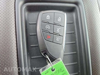 2023 GMC Yukon XL SLT 4SA - miniatura 5
