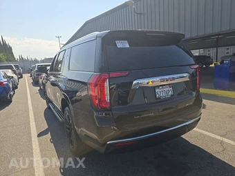 2023 GMC Yukon XL SLT 4SA - miniatura 6