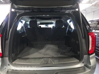 2023 GMC Yukon XL SLT 4SA - miniatura 17