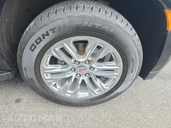 2023 GMC Yukon XL SLT 4SA - miniatura 9