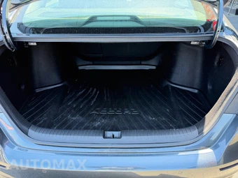 2023 Honda Accord Hybrid EX-L w/o BSI - miniatura 23