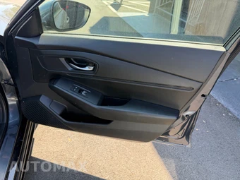 2023 Honda Accord Hybrid EX-L w/o BSI - miniatura 26