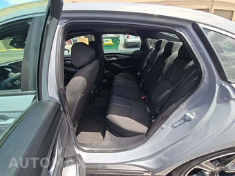 2023 Honda Accord Hybrid Sport - miniatura 10