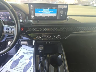2023 Honda Accord Hybrid Sport - miniatura 11