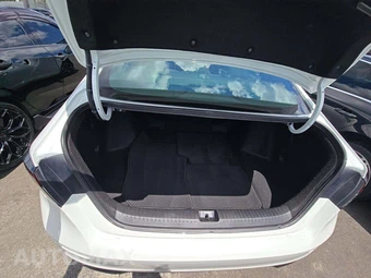 2023 Honda Accord Hybrid Sport - miniatura 14