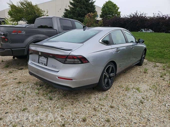 2023 Honda Accord Hybrid Sport - miniatura 3