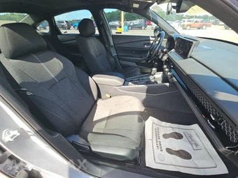 2023 Honda Accord Hybrid Sport w/o BSI - miniatura 8