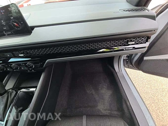 2023 Honda Accord Hybrid Sport w/o BSI - miniatura 16
