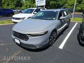 2023 Honda Accord Hybrid Touring w/o BSI