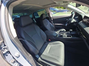2023 Honda Accord Hybrid Touring w/o BSI - miniatura 18