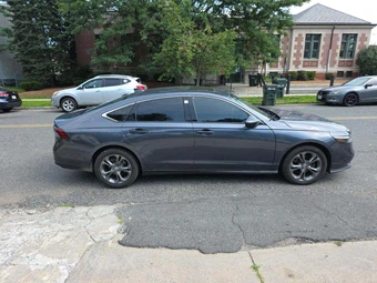 2023 Honda Accord Sedan EX - miniatura 4