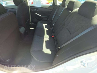 2023 Honda Accord Sedan EX w/o BSI - miniatura 10