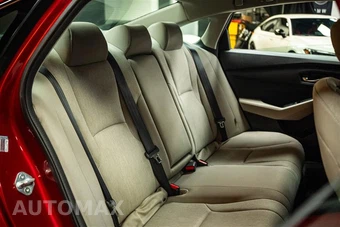 2023 Honda Accord Sedan LX - miniatura 11