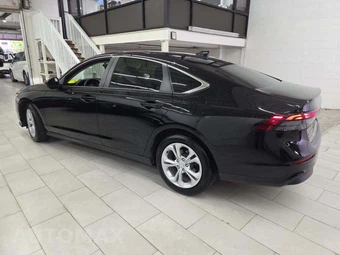 2023 Honda Accord Sedan LX - miniatura 2