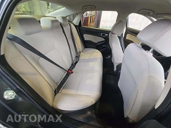 2023 Honda Civic Sedan LX - miniatura 16