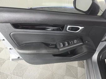 2023 Honda Civic Sedan Touring - miniatura 9