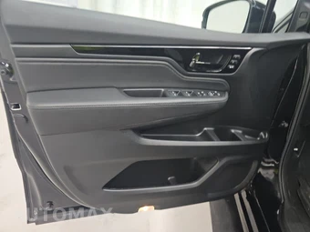 2023 Honda Odyssey Elite 118.1" WB - miniatura 9