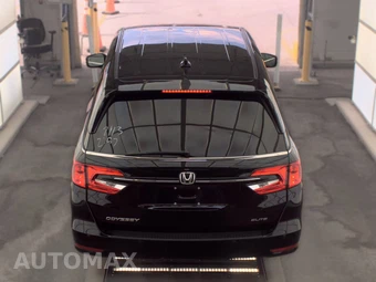 2023 Honda Odyssey Elite 118.1" WB - miniatura 5