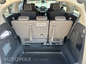 2023 Honda Odyssey EX 118.1" WB - miniatura 11