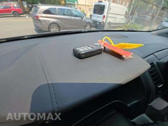 2023 Honda Odyssey EX 118.1" WB - miniatura 8