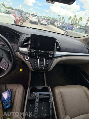 2023 Honda Odyssey EX-L 118.1" WB - miniatura 10