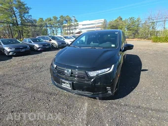 2023 Honda Odyssey Sport 118.1" WB