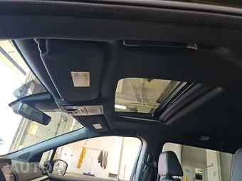 2023 Honda Odyssey Sport 118.1" WB - miniatura 19