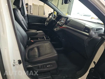 2023 Honda Odyssey Sport 118.1" WB - miniatura 8
