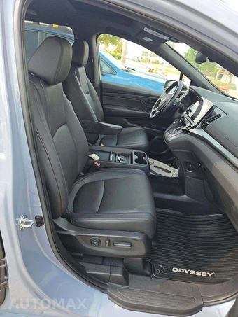 2023 Honda Odyssey Sport 118.1" WB - miniatura 19