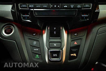 2023 Honda Odyssey Sport 118.1" WB - miniatura 18