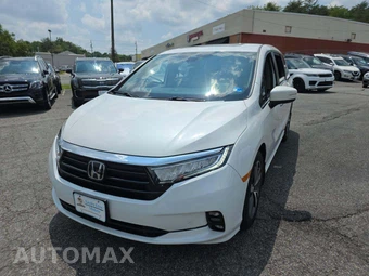 2023 Honda Odyssey Touring 118.1" WB