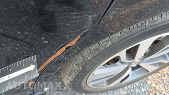 2023 Honda Odyssey Touring 118.1" WB - miniatura 27
