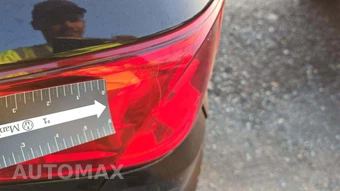 2023 Honda Odyssey Touring 118.1" WB - miniatura 28