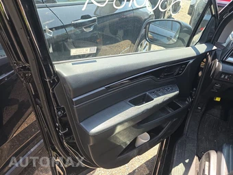 2023 Honda Odyssey Touring 118.1" WB - miniatura 9