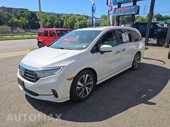 2023 Honda Odyssey Touring 118.1" WB