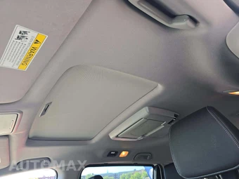 2023 Honda Odyssey Touring 118.1" WB - miniatura 11