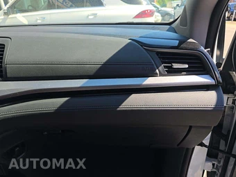 2023 Honda Odyssey Touring 118.1" WB - miniatura 20