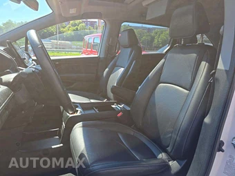 2023 Honda Odyssey Touring 118.1" WB - miniatura 6