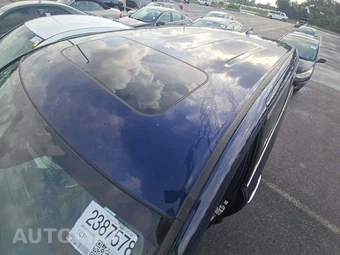 2023 Honda Odyssey Touring 118.1" WB - miniatura 12