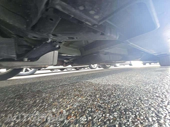 2023 Honda Odyssey Touring 118.1" WB - miniatura 7