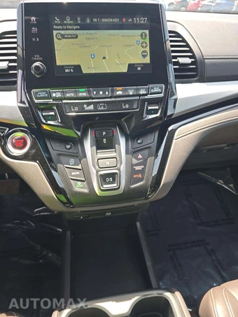 2023 Honda Odyssey Touring 118.1" WB - miniatura 10