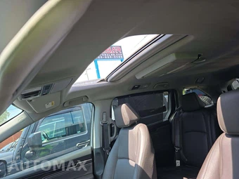 2023 Honda Odyssey Touring 118.1" WB - miniatura 11