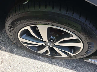 2023 Honda Odyssey Touring 118.1" WB - miniatura 23