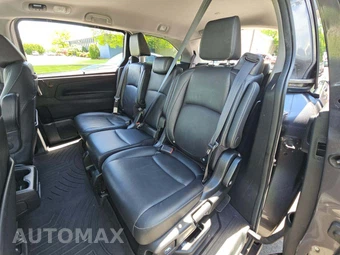 2023 Honda Odyssey Touring 118.1" WB - miniatura 13
