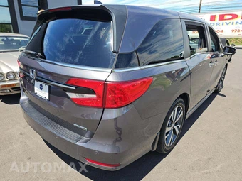 2023 Honda Odyssey Touring 118.1" WB - miniatura 3